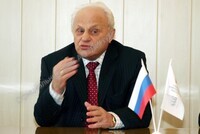 Ефиму Моисеевичу Гришпуну 4 октября исполнится 80 лет - Официальный сайт непубличного акционерного общества "Орденов Трудового Красного Знамени Первоуральский динасовый завод имени Ефима Моисеевича Гришпуна" (АО "ДИНУР")