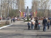 Заводской исторический сквер снова станет центром празднования годовщины Великой Победы - Официальный сайт непубличного акционерного общества "Орденов Трудового Красного Знамени Первоуральский динасовый завод имени Ефима Моисеевича Гришпуна" (АО "ДИНУР")