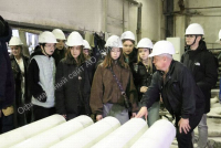 Впервые побывали на огнеупорном производстве - Официальный сайт непубличного акционерного общества "Орденов Трудового Красного Знамени Первоуральский динасовый завод имени Ефима Моисеевича Гришпуна" (АО "ДИНУР")